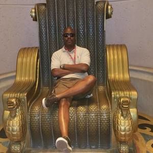 Meet your Posher, Charles